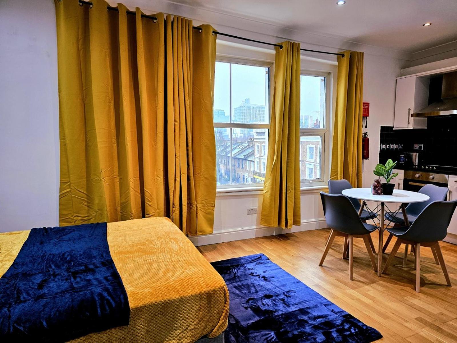 Elegant Spacious In Appartamento Londra